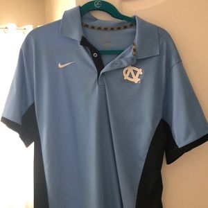 Unc Nike polo large